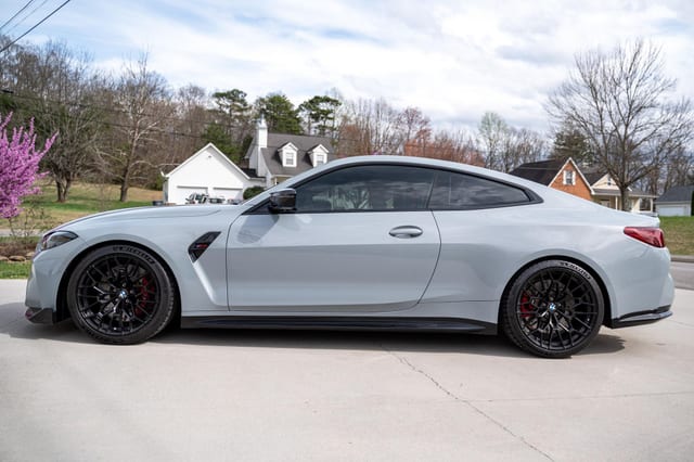 2025 BMW M4 — exterior